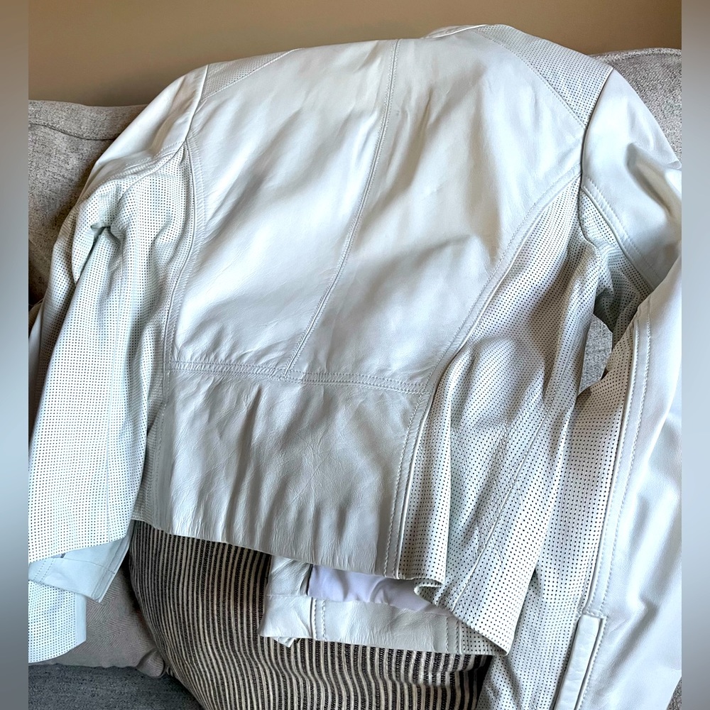 Banana republic white leather